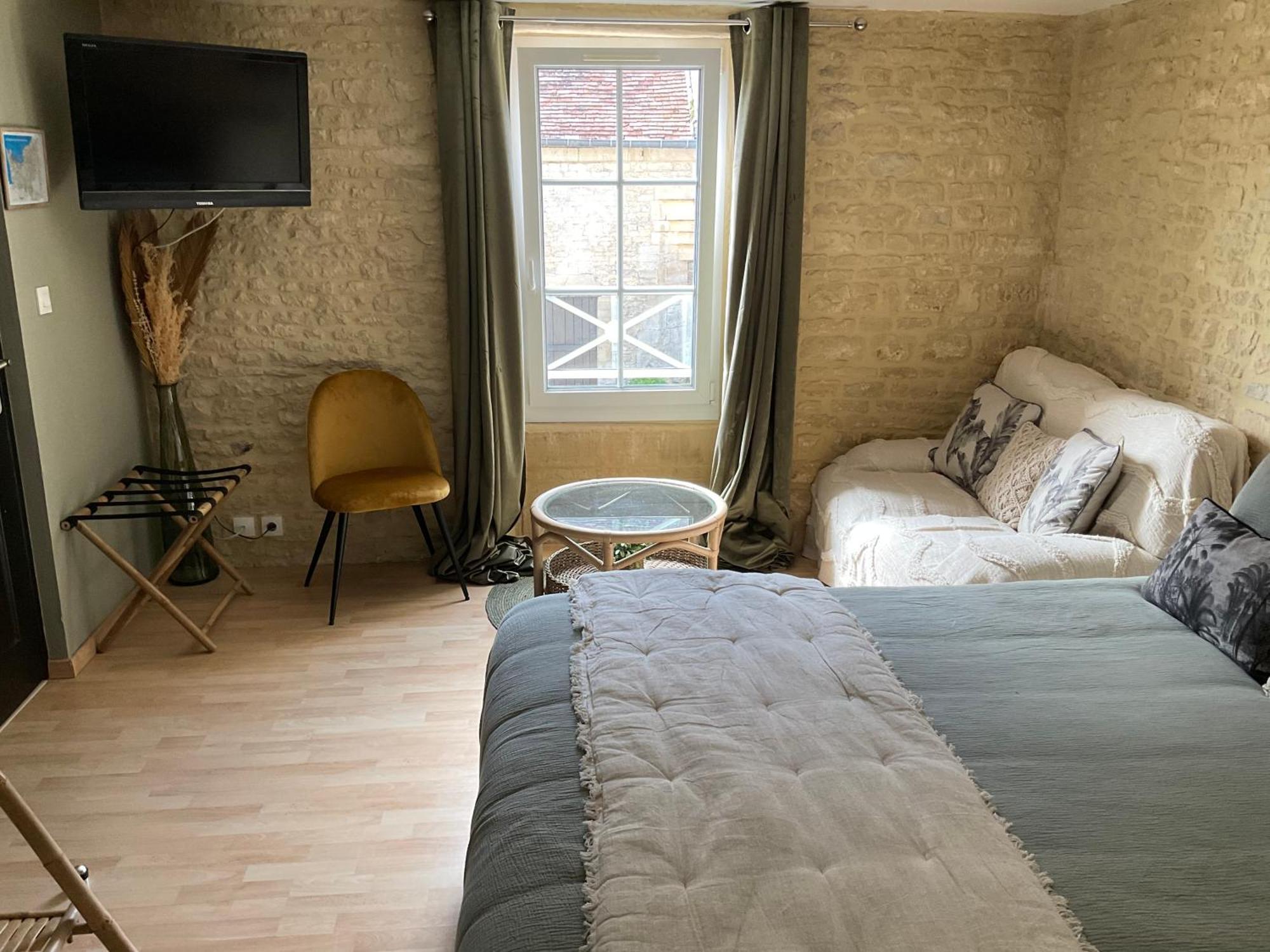 Chambres D'Hotes De L'Ancienne Auberge Thaon Экстерьер фото